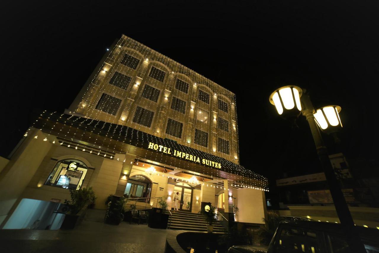 Hotel Imperia Suites Джаландхар Екстер'єр фото