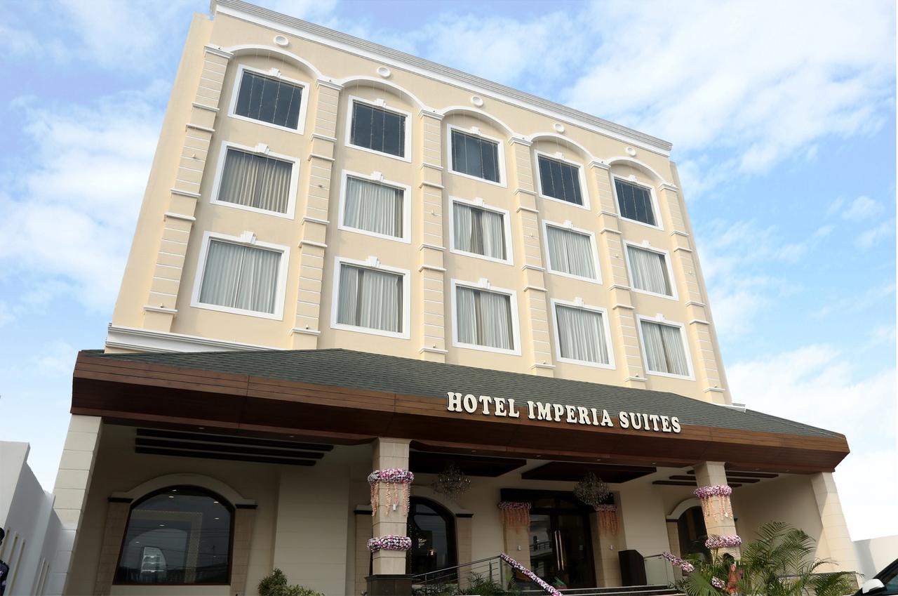Hotel Imperia Suites Джаландхар Екстер'єр фото